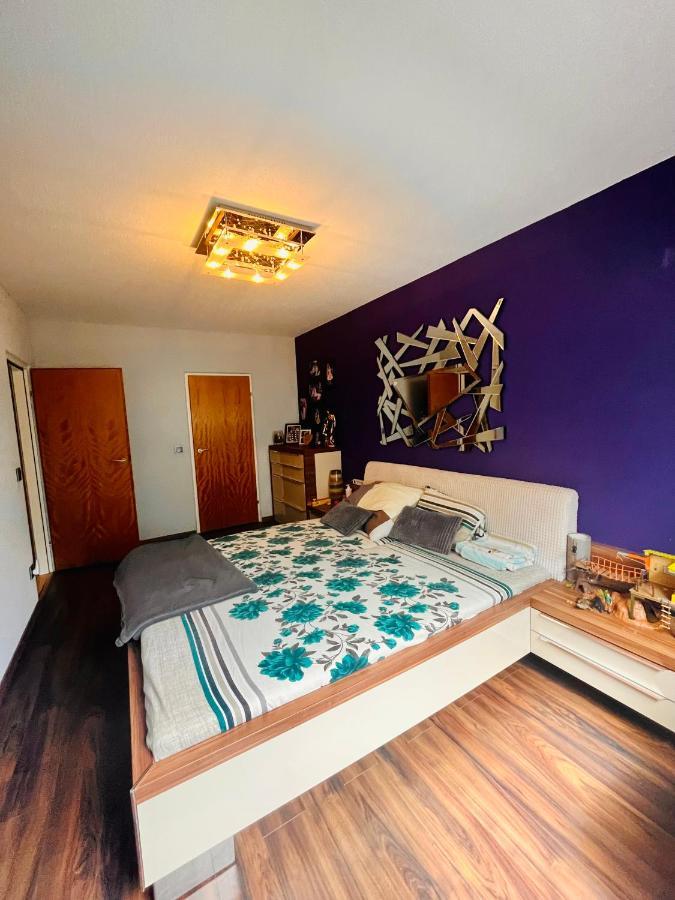 10 Min From U1 - Private In Shared Privatunterkunft *
